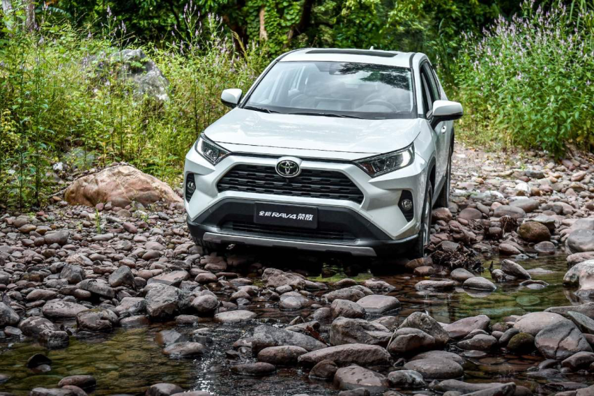 全新RAV4荣放的三种四驱，同级独一无二！