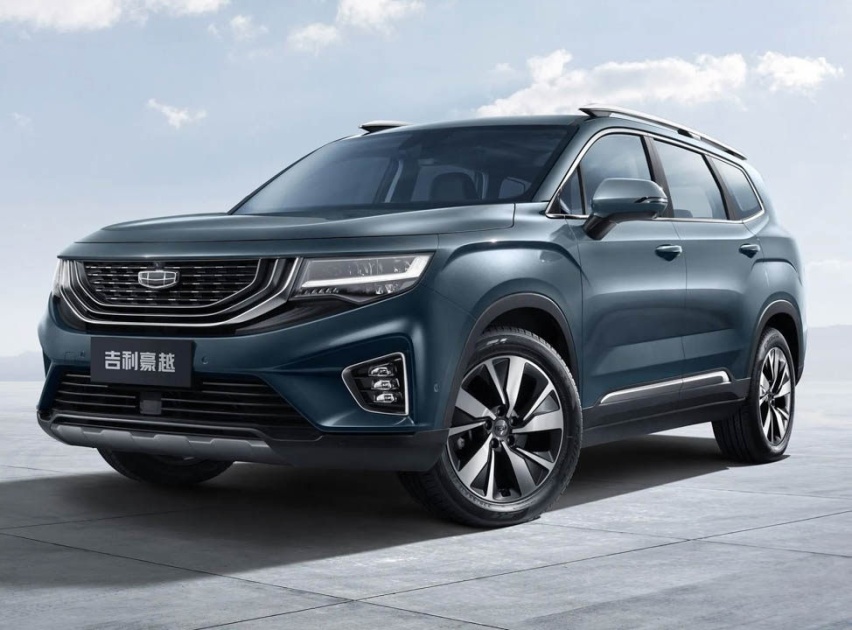 吉利12万级中型SUV！全系2.0T+后轮独悬 网友：奇瑞傻傻分不清