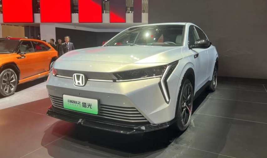 Honda“烨”/e:N 品牌强势出击，e:NP2 极湃2惊爆价15.