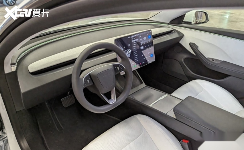 新款特斯拉Model 3上市，换装新前脸、新内饰，续航606km/71