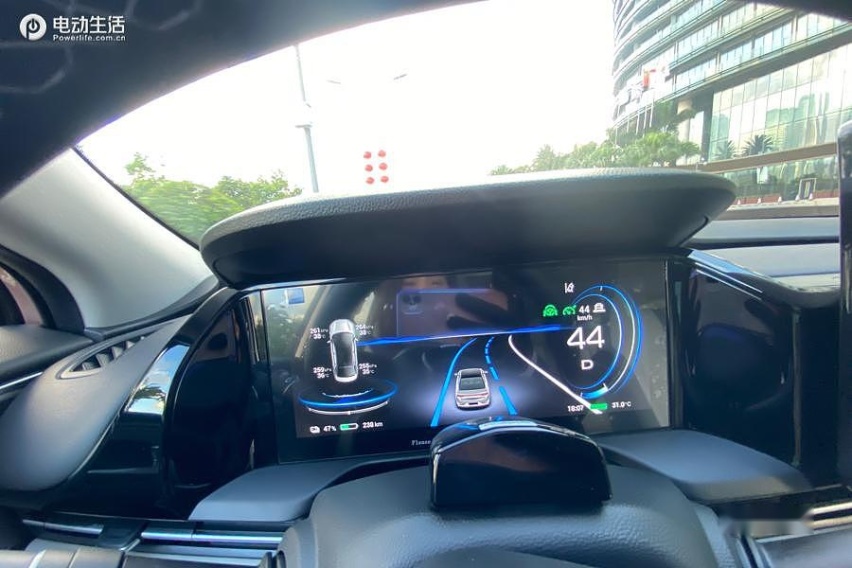 试驾AION S Plus冰玫粉 星河美颜/超低风阻/602km续航