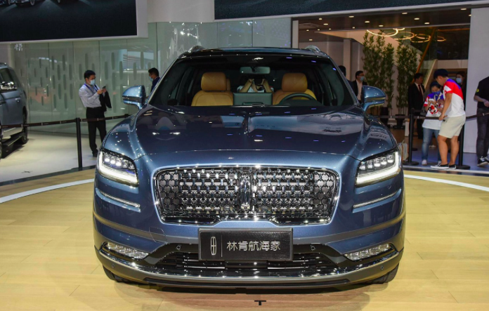国产化道路走对了！林肯航海家8月销量暴涨，豪车也玩性价比战略