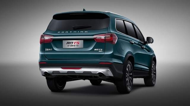 10万内买7座SUV，风行T5盛世款，到底怎么样？