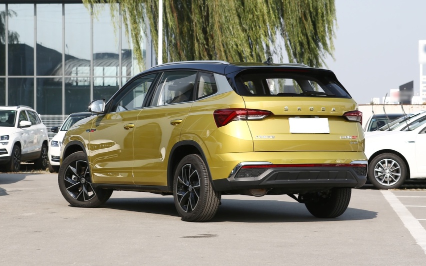 最厚道的德系SUV,入门就配8寸大屏,油耗5.8L,不足9万