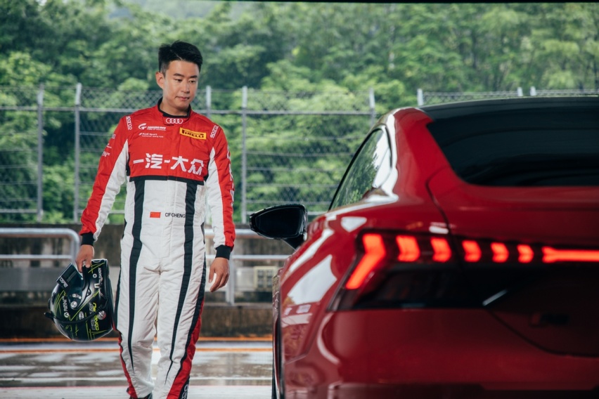 奥迪RS e-tron GT刷新浙赛量产电动车圈速纪录