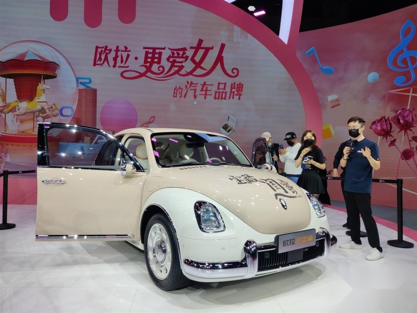 车展以色侍人？彩色新车不断上市，背后原因令人深思