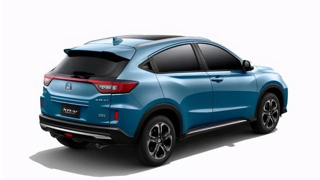 ​运动的丰田C-HR、实用的本田XR-V，年轻人会怎么选？