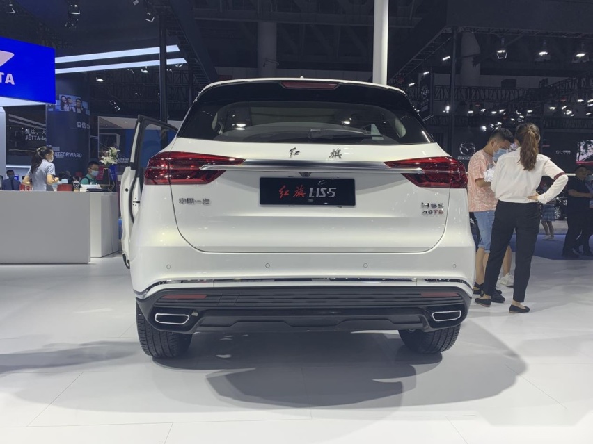 红旗品牌首款SUV，红旗HS5不是靠情怀，还有“硬实力”