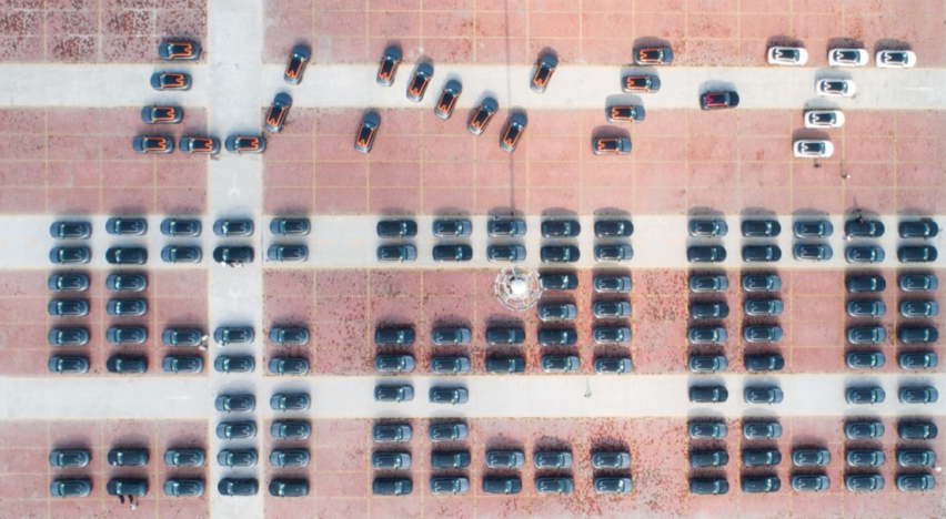 量产车像概念车，未上市先交付，这款车用户无法拒绝