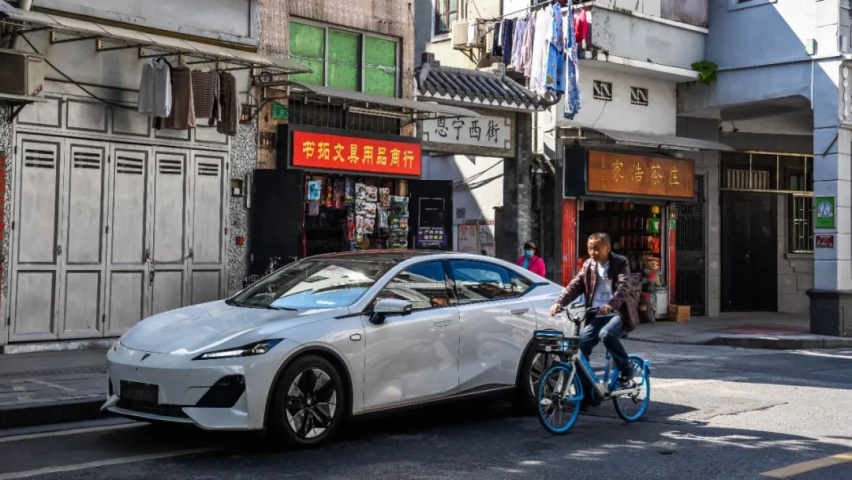 探寻老广的味道，我发现长安深蓝SL03也是一个务实派