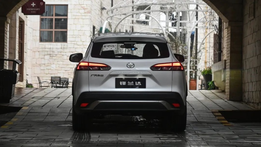 最便宜的丰田SUV，开着值不值13万？