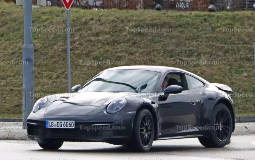 2022款911Safari，跑车还是SUV？保时捷：我跨界