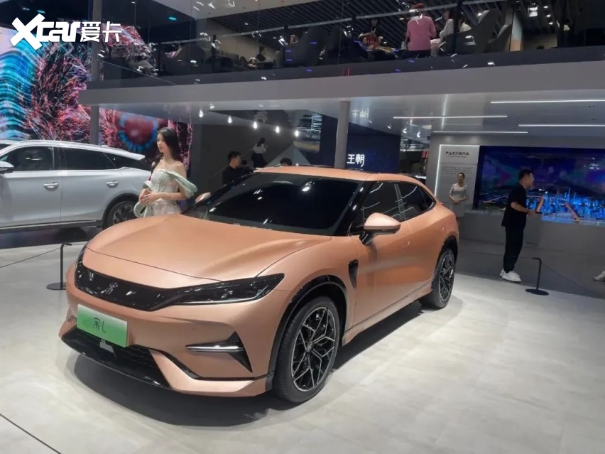 年末重磅SUV剧透：宋L价格成焦点，鸥翼门昊铂HT很拉风