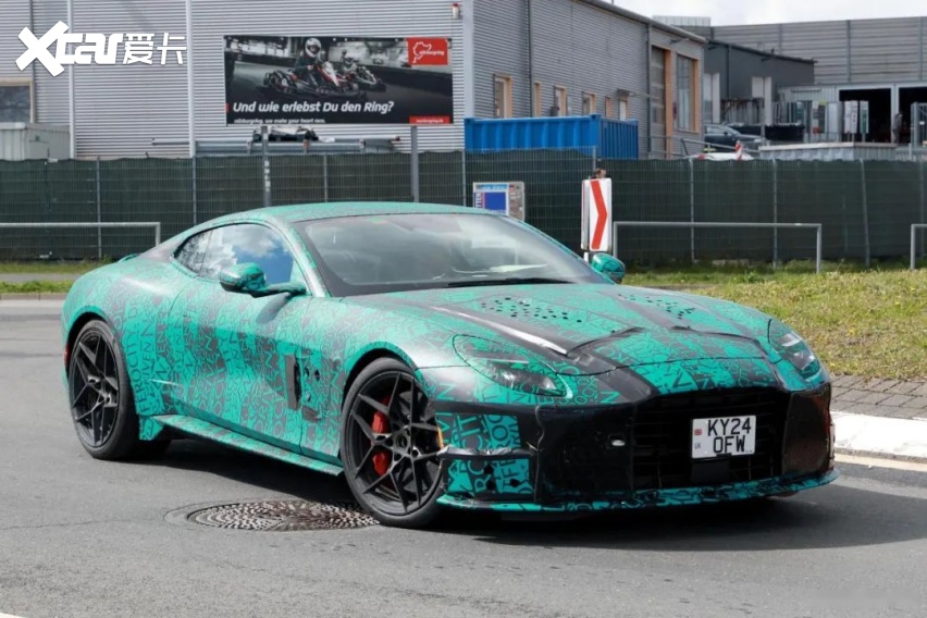 vanquish延续英伦v12香火,911即将进入混动时代