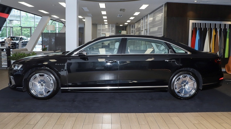 奥迪A8L Horch养车成本解析，5万元/年够不够养百万级豪车？