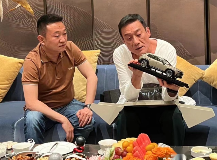 真让梁家辉当代言人，这次还敢嘲讽开马自达塞车吗？