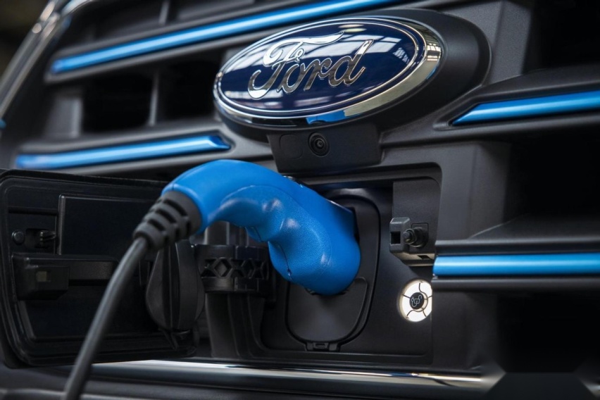 全球业务一拆三，Ford Model e变特斯拉？