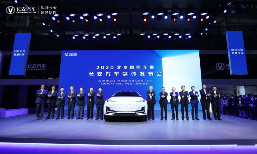 长安汽车：焕新的不只是品牌，还有硬实力