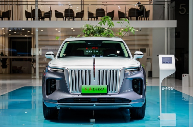 “中国车”，唯有红旗