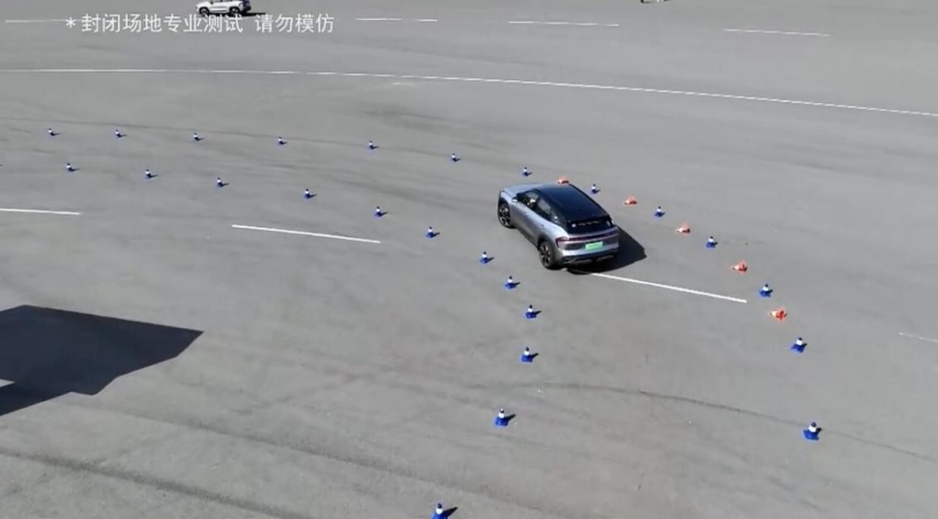 尊享6大同级唯一超越：吉利银河L7引领新一代电混 SUV国际潮流