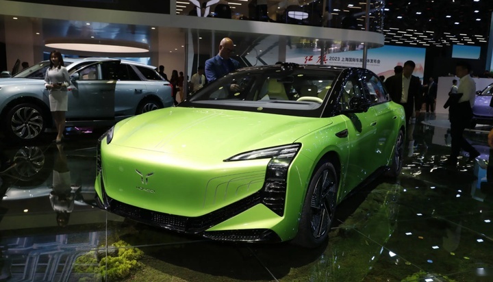 2023上海车展丨内塑民族底蕴，看红旗演绎东方豪车