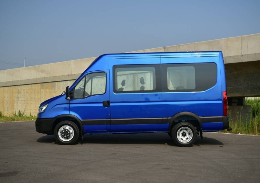 1024x0_1_q95_autohomecar__ChcCr11qyG6AcTTyAAY_B03XBfw272.jpg