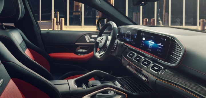 AMG GLE 53 4MATIC+轿跑SUV 55周年版值吗？