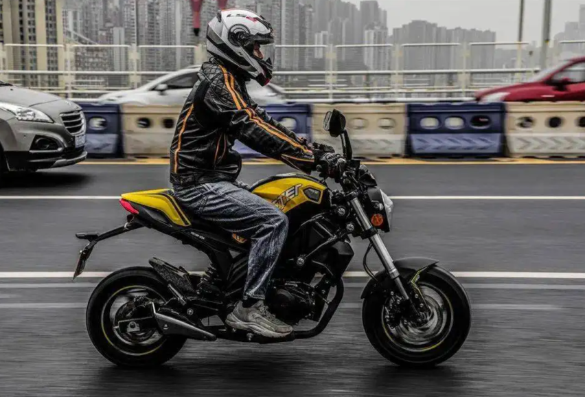 4款入门MINI跨骑摩托，外观时尚运动，适合小个子车友