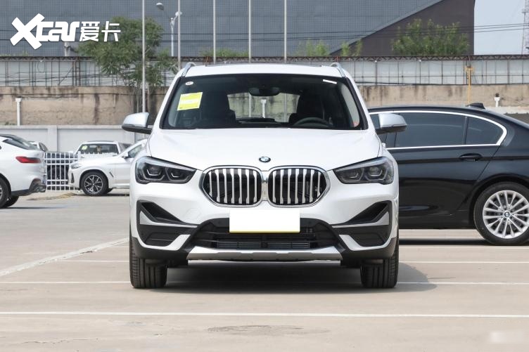 十多万能买宝马suv?探店实拍宝马x1,推荐2.0t四驱版