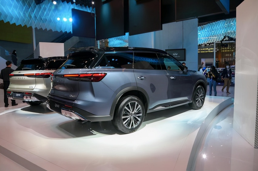 2.0T+9AT 比宝马X5大，售价却便宜30万，全新英菲尼迪QX60 16日预售