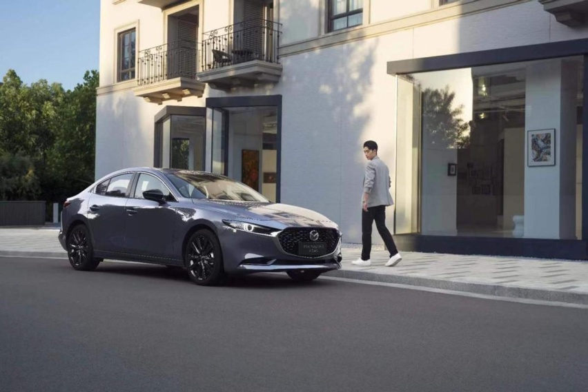 热爱驾驶的年轻人都选TA？MAZDA 3 昂克赛拉黑曜版单车解析