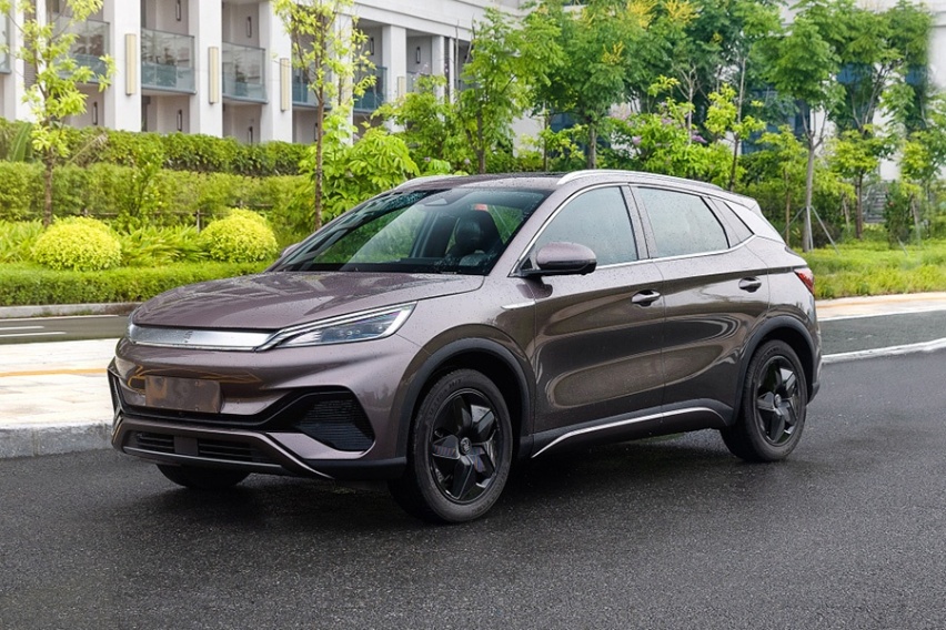 国产纯电SUV，12.99万起东风风行雷霆来了，比亚迪元Plus不香了