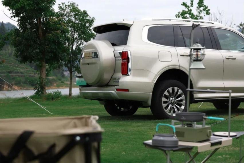 坦克500 Hi4-T上市，放弃3.0T V6发动机，增加110km纯