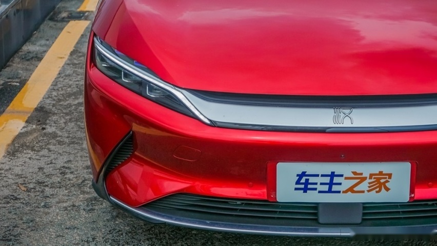 比亚迪汉EV试驾：“快”只是片面认知，“全”才是最大亮点！
