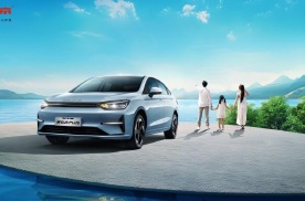 北京汽车全新EU5PLUS耀目来袭 家享真实在纯电轿车