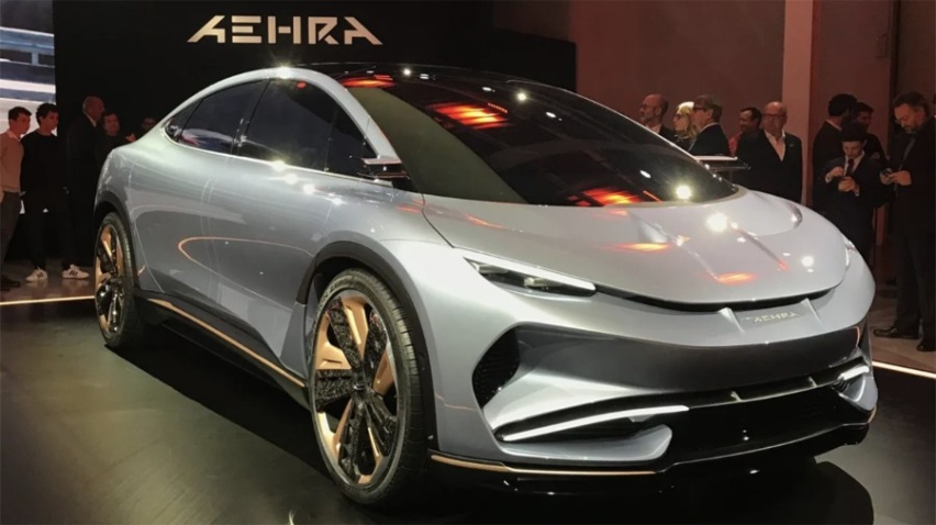 单厢轿跑造型，鸥翼剪刀门加持，AEHRA发布首款纯电SUV