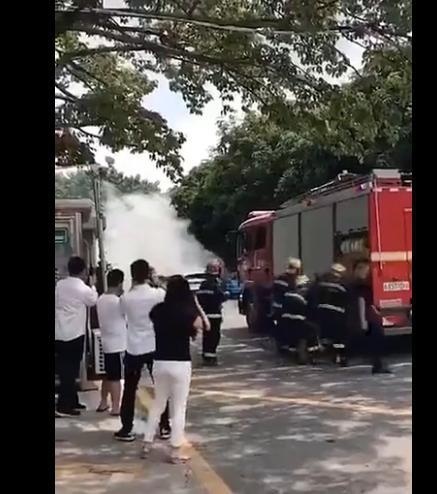 赴美申请上市刚三天，小鹏G3街头起火，为什么新能源车容易自燃
