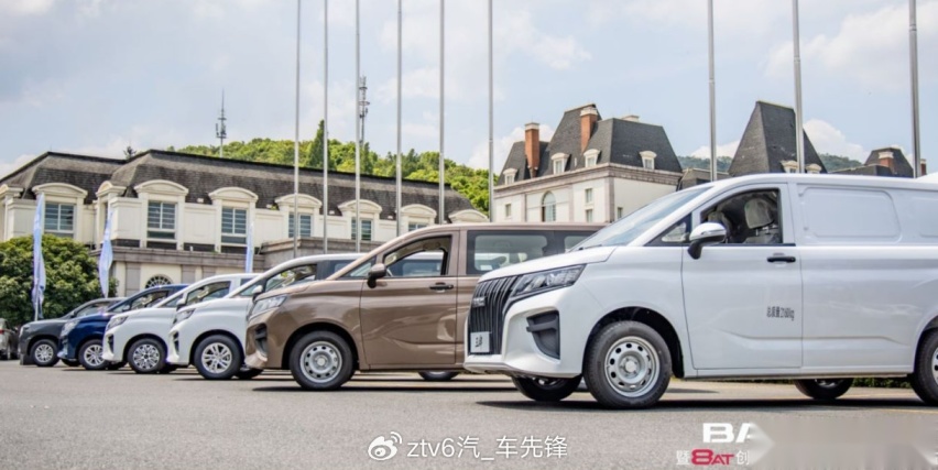 BAW自动挡双车8.78万起杭州上市！专注创富休旅两大需求