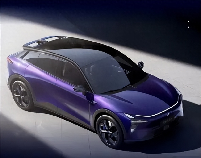 定位中大型纯电SUV，零百加速3.8秒，吉利新车极越01正式下线