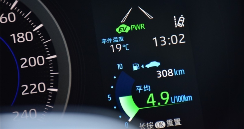 车主说车：提雷凌双擎三个月我也就加了两次油