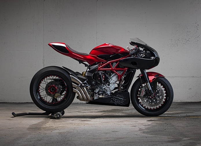 艺术品的升华 MV Agusta F3 675 咖啡定制版