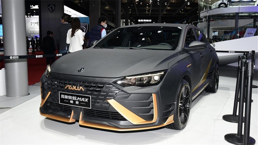奕炫MAX：10万元买“辣爸车”，还是加一点上“概念车”