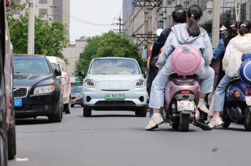 零跑T03车主访谈录：不同的世界，同样的守护