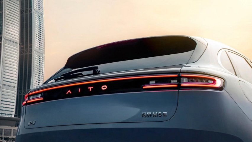对标Model Y， AITO问界M5 EV正式上市！