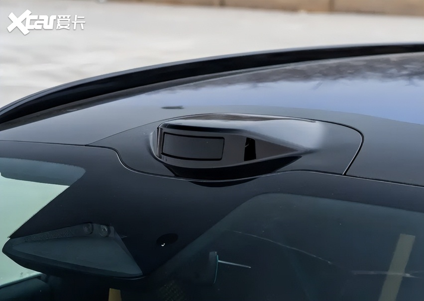 极氪造了台“小帕梅”？2.73秒破百，这猎装GT太帅了