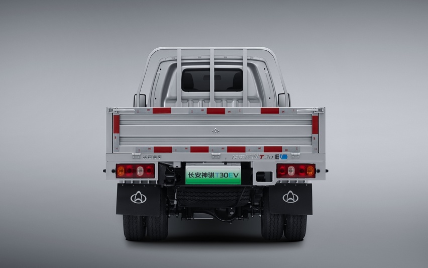 最大额载1.5吨 长安神骐T30EV上市售18.98万起