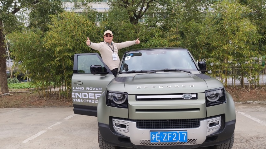 经典归来还是好车，南区试驾全新路虎卫士110