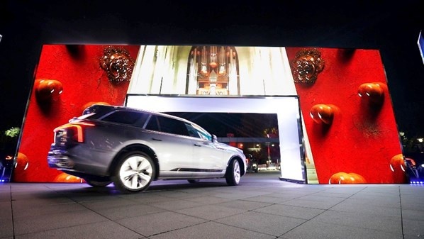 红旗品牌电动智能SUV E-HS9 欧洲征途，正式启程！