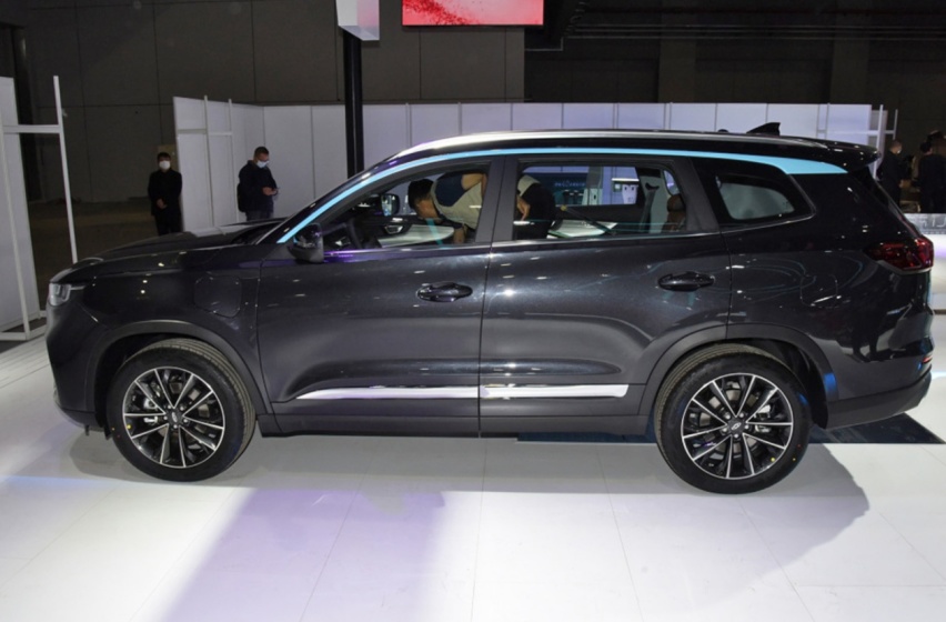 16万买车绕不开的4款插混SUV，奇瑞、领克、比亚迪、星途你选谁？
