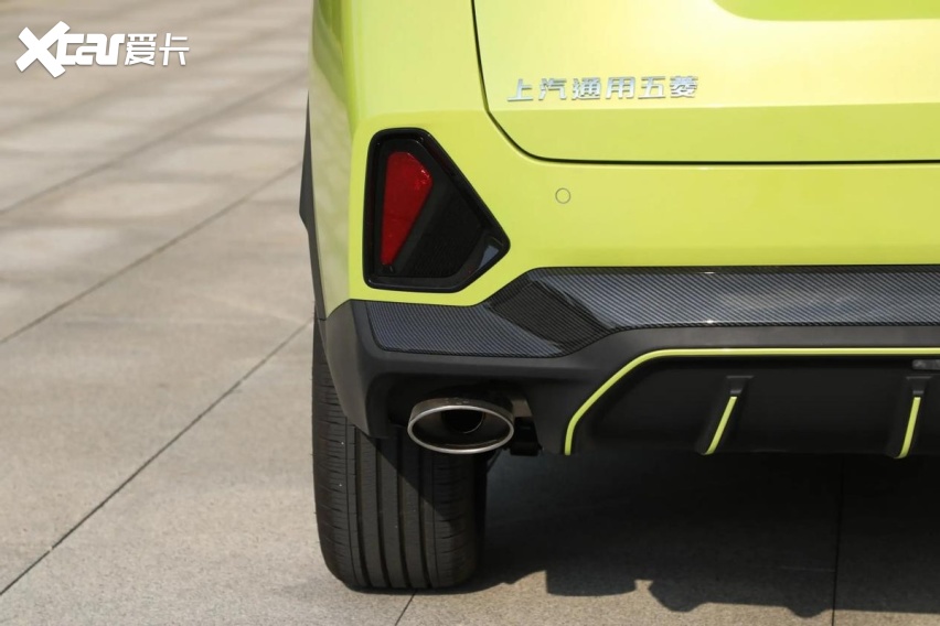 第四款五菱银标新车，自带钢炮气质，拥有38处隔音，很适合年轻人